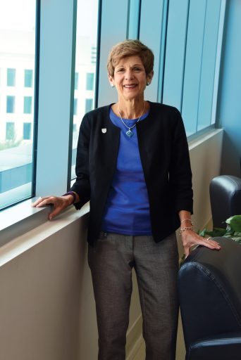 Dr. Carole Hanes